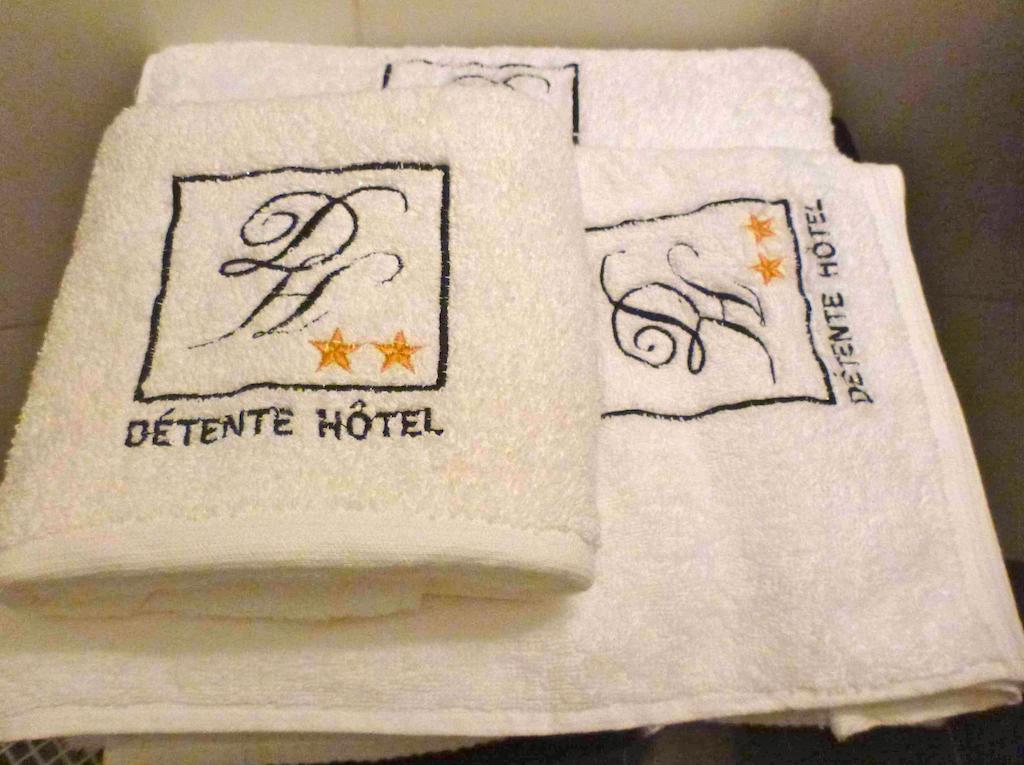 Detente Hotel Abidjan Phòng bức ảnh
