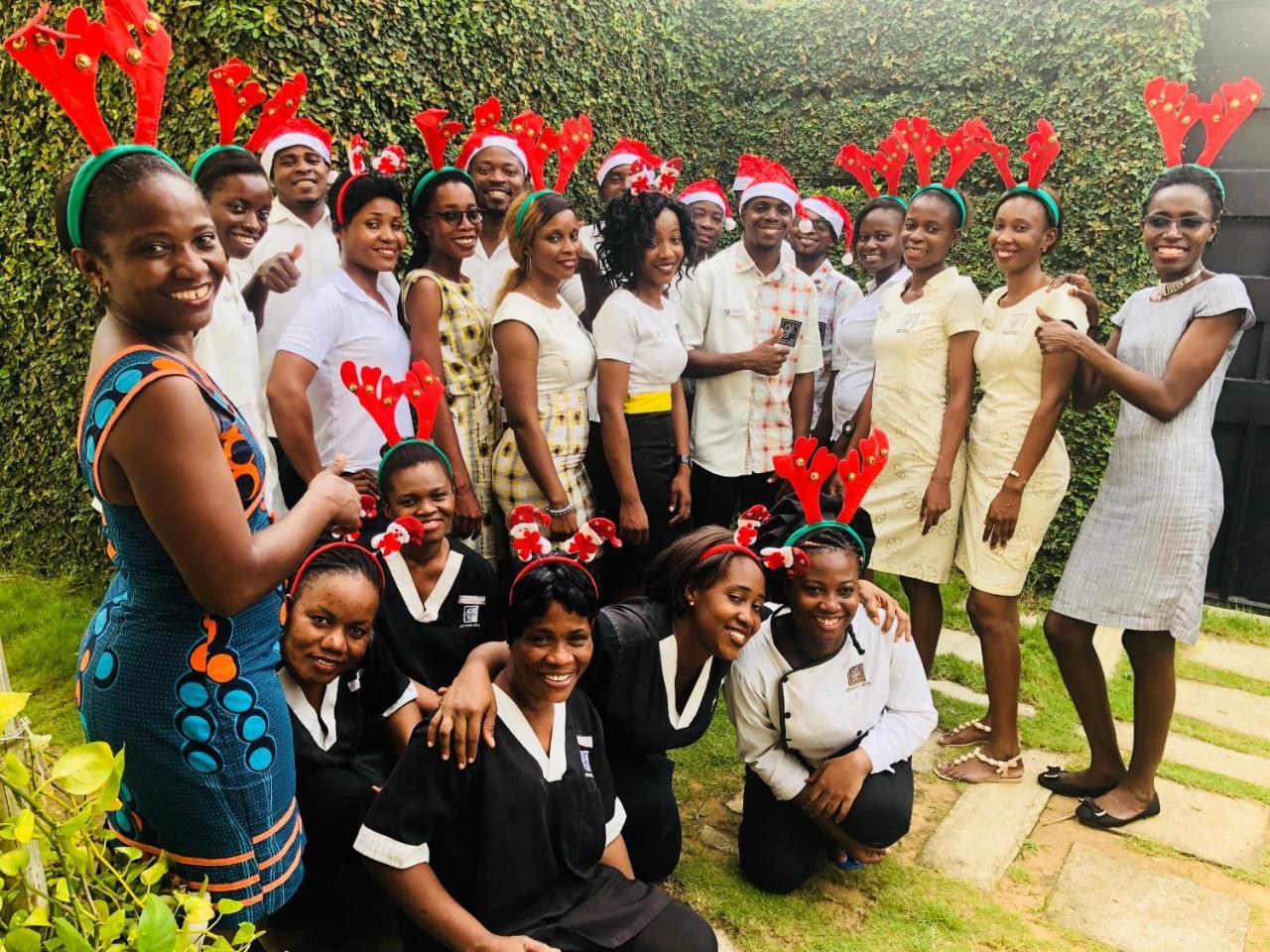 Detente Hotel Abidjan Ngoại thất bức ảnh